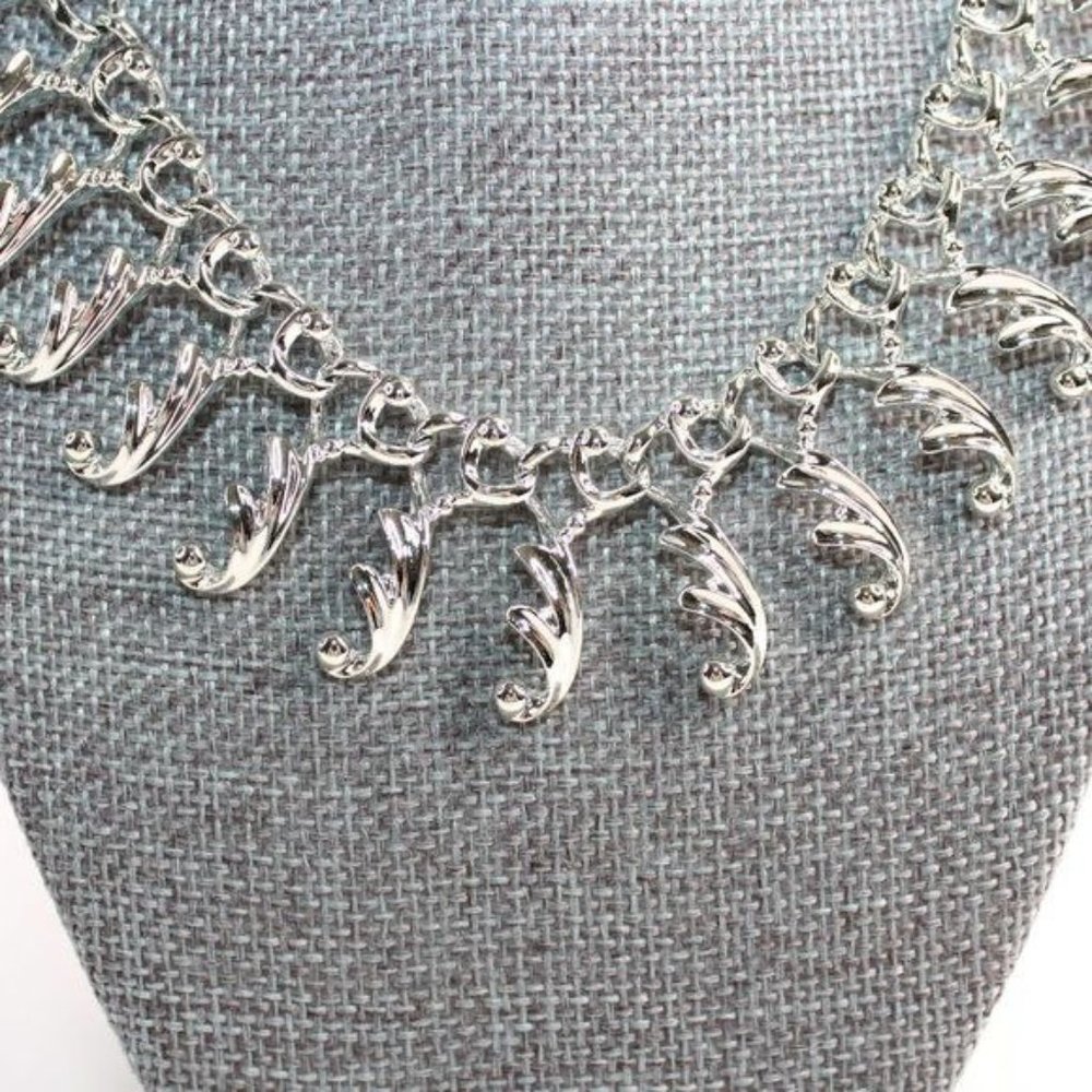 VTG Sarah Conventry Silver Metal Rolo Chain Princess Length with Filigree Charms - Picture 3 of 8